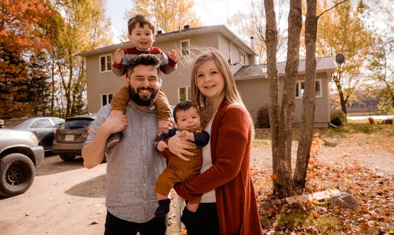 « Ma belle-mère appelle mon mari plusieurs fois par jour pour prendre de ses nouvelles » : Le mari affirme que sa mère passe avant tout et lui doit son soutien