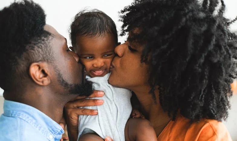 "Je Ne Sais Pas Quoi Faire. Mon Fils Prend Toujours le Parti de Sa Femme !"