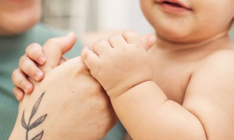 "Je suis ta mère, donc tu me dois - a dit ma mère. Est-ce que notre relation passée compte ?": Maman s'est soudainement souvenue qu'elle avait une fille