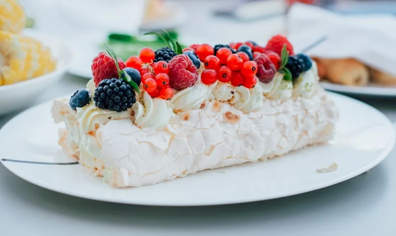 Ma Belle-Fille a Laissé une Assiette Sale et a Dit, "Il a Mangé Dedans, Donc Il Doit la Nettoyer"